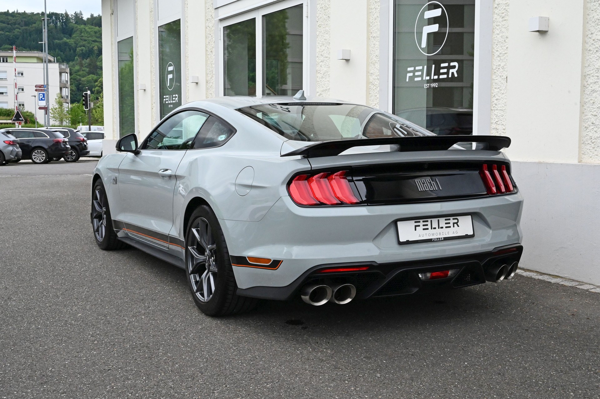 FORD Mustang Fastback 5.0 V8 Mach 1-image-9