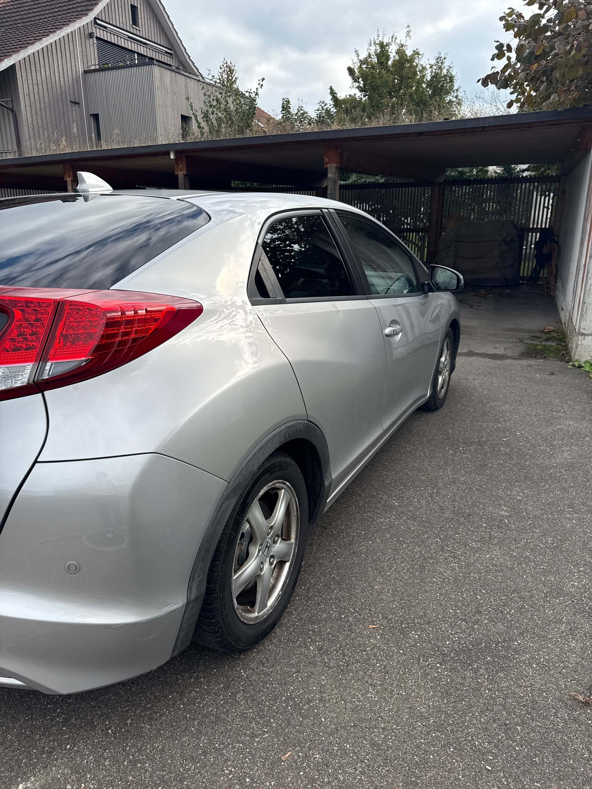 HONDA 1.8i 5DR-image-2