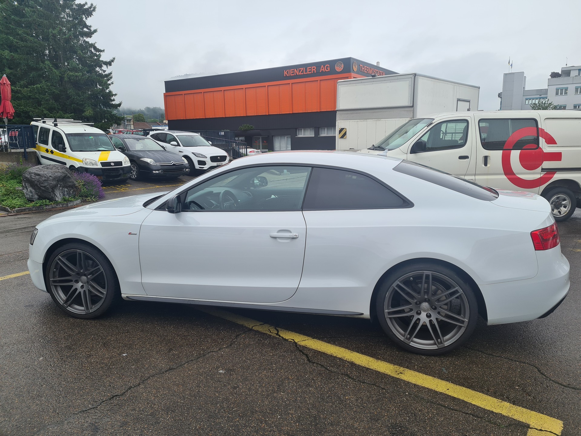AUDI A5 Coupé 2.0 TDI multitronic-image-5
