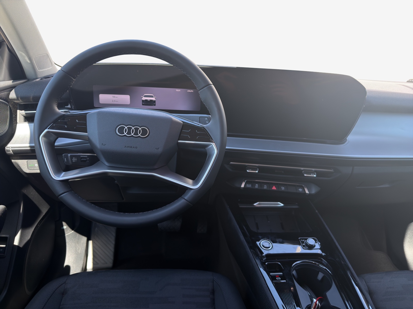 AUDI Q3 SUV 110 kW TFSI S tronic-image-8