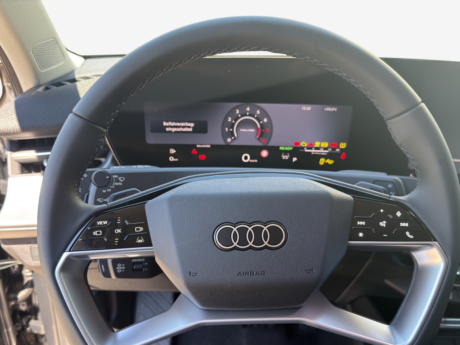 AUDI Q3 SUV 110 kW TFSI S tronic-image-9
