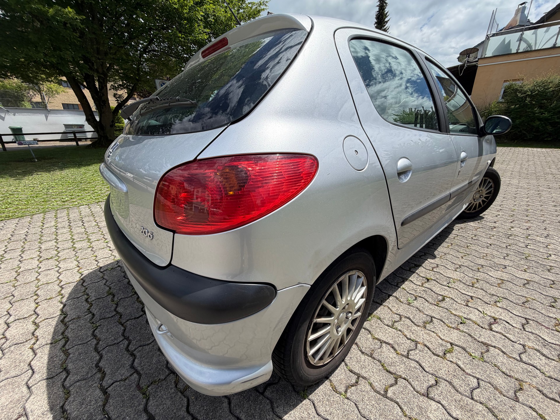 PEUGEOT 206 1.6 16V Black&Silver-image-8