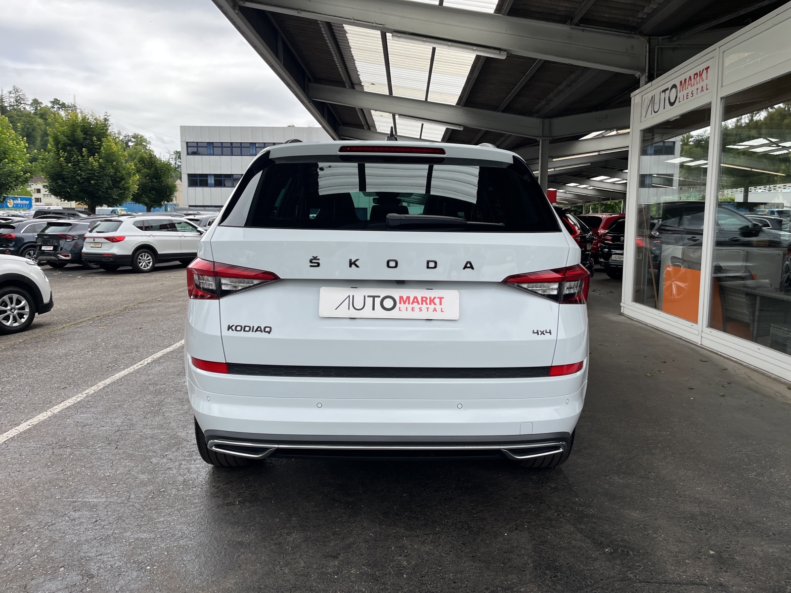 SKODA Kodiaq 2.0 TDI SCR SportLine 4x4 DSG-image-3