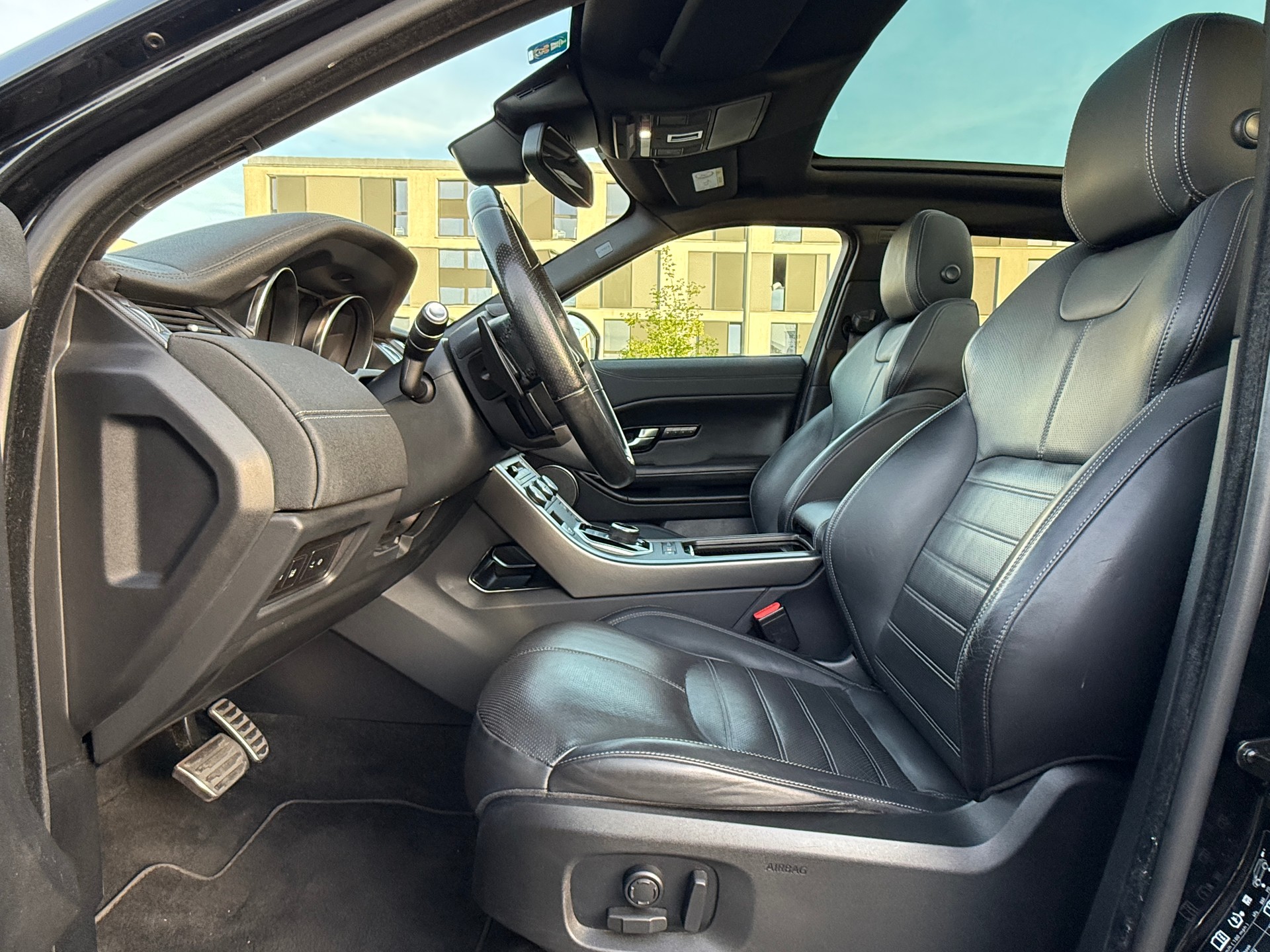 LAND ROVER Range Rover Evoque 2.0 Si4 HSE Dynamic AT9 - Valeur neuve CHF : 84‘699,60 - Nouvelle Expertise - NEU MFK : 26.06.2026-image-11