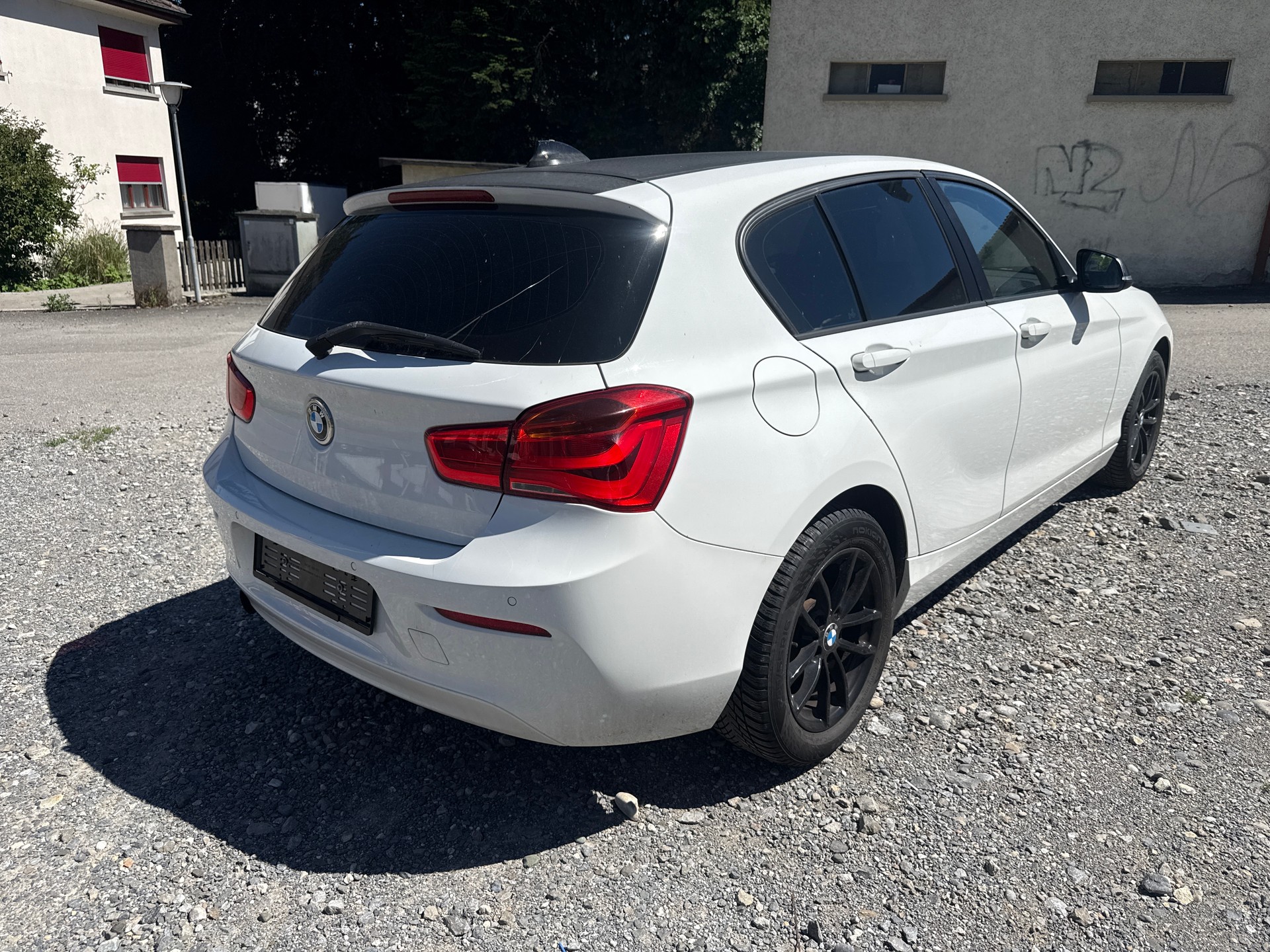 BMW 116i Business-image-4