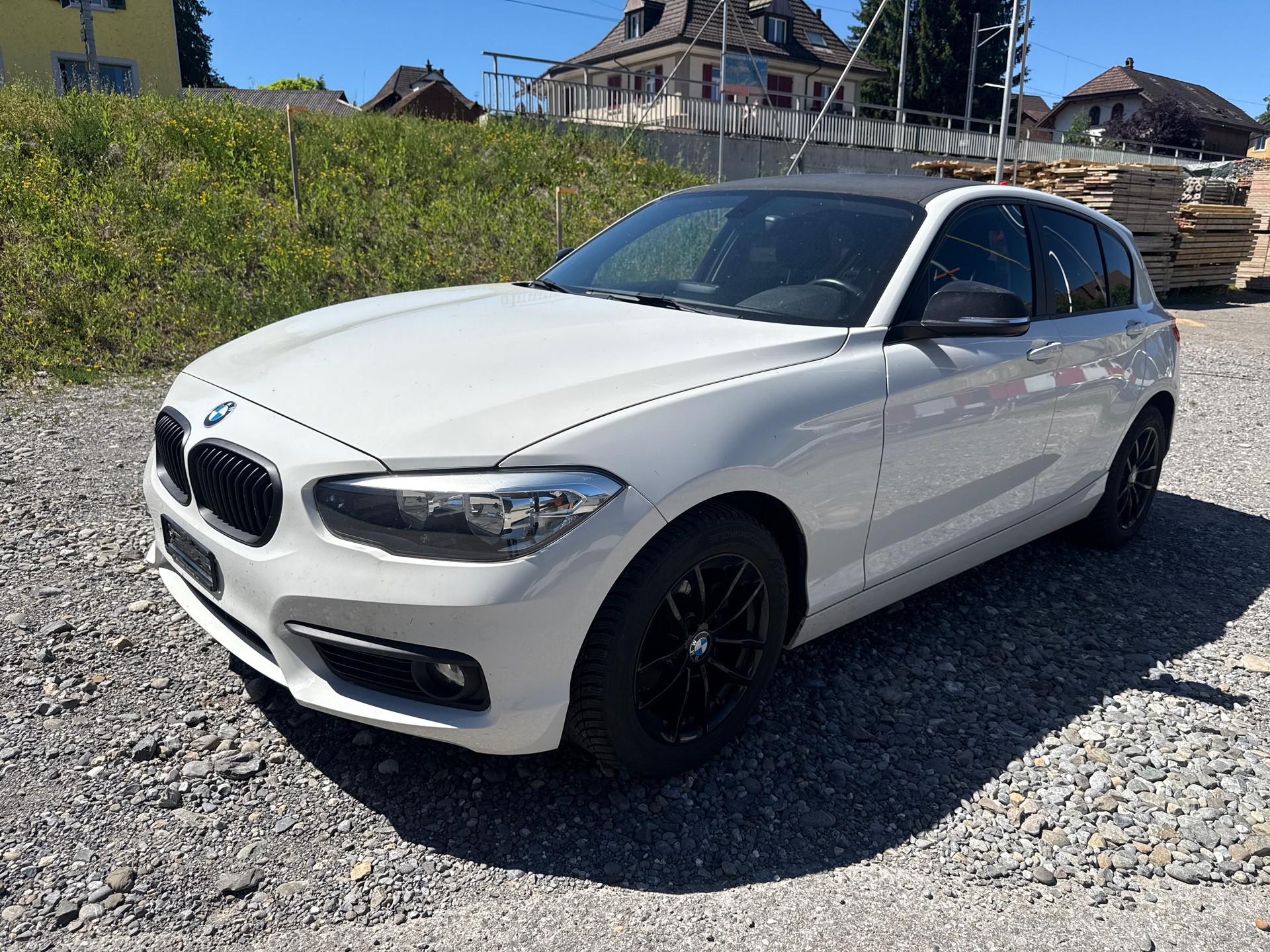 BMW 116i Business-image-0