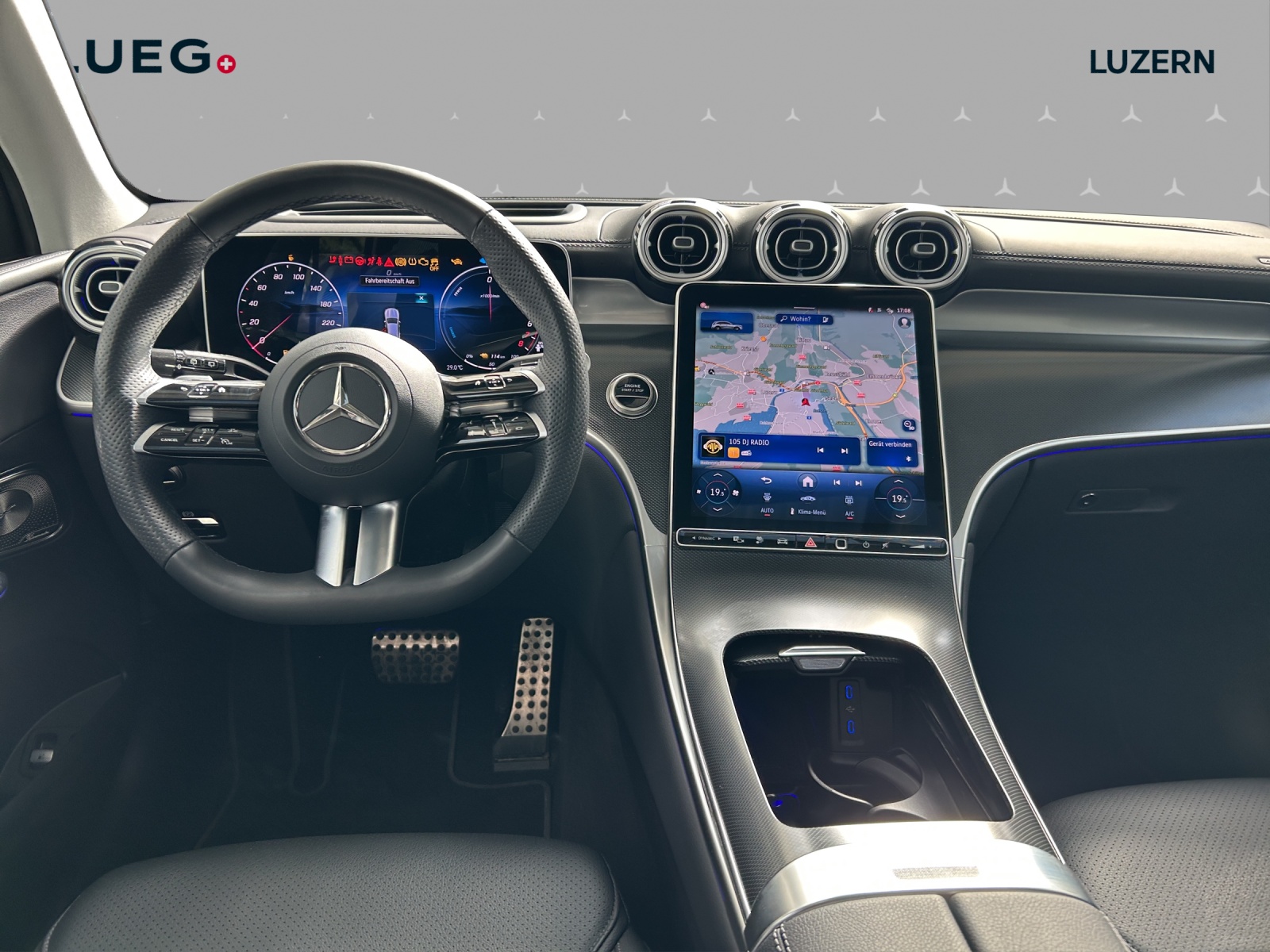 MERCEDES-BENZ GLC 300 e 4Matic 9G-Tronic-image-10