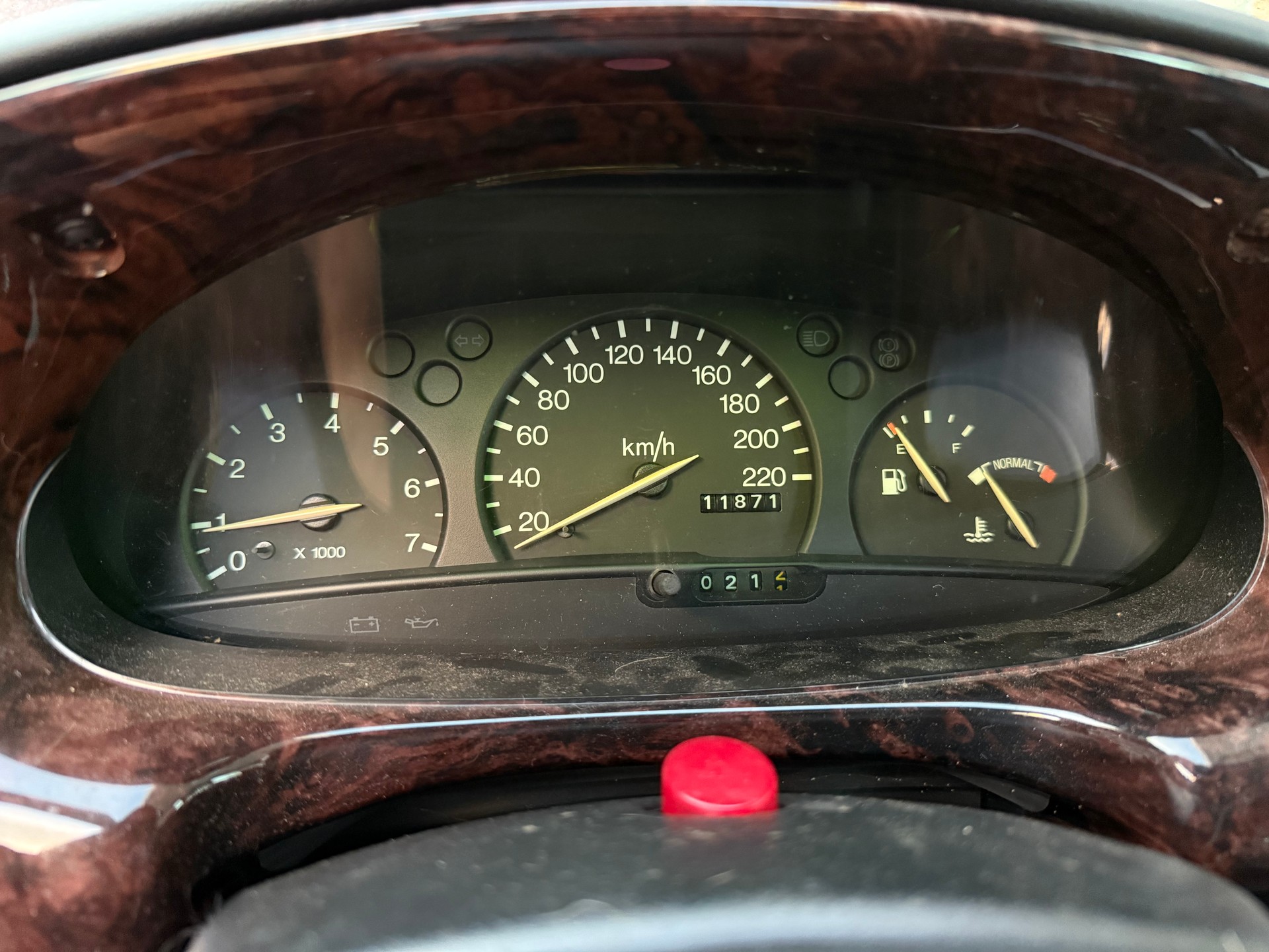 FORD Escort 1.6i 16V Ghia-image-10