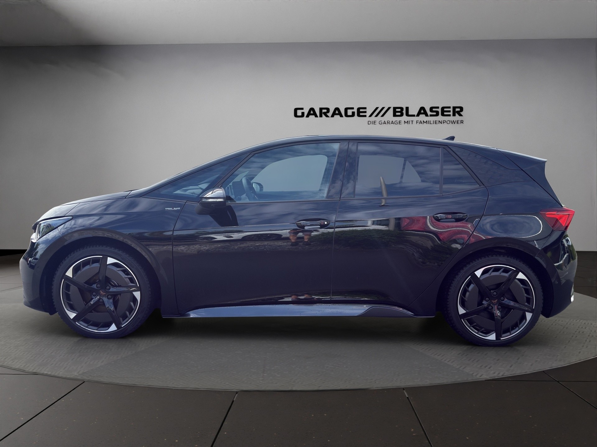 CUPRA Born 77 kWh e-Boost-image-1