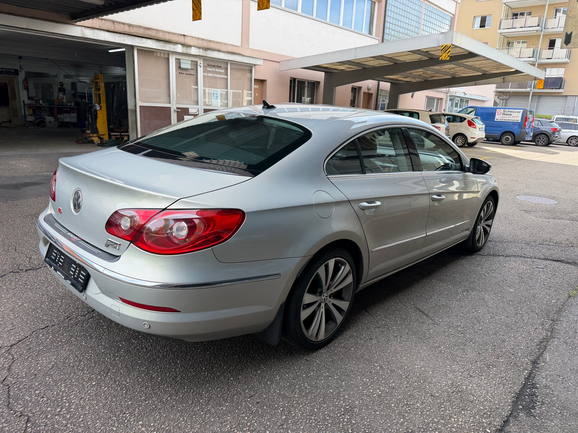 VW Passat CC 2.0 TSI Tiptronic-image-3