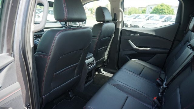 MAXUS T60 Max 2.0TDI 4x4 Automa-image-9