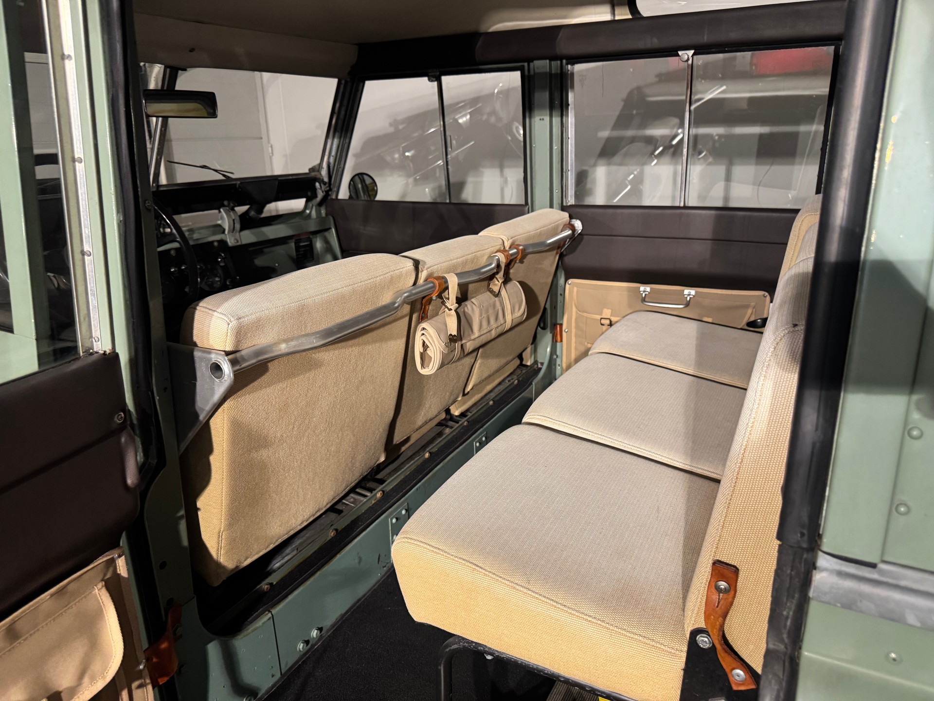 LAND ROVER 109 Serie IIA 2.6-image-18