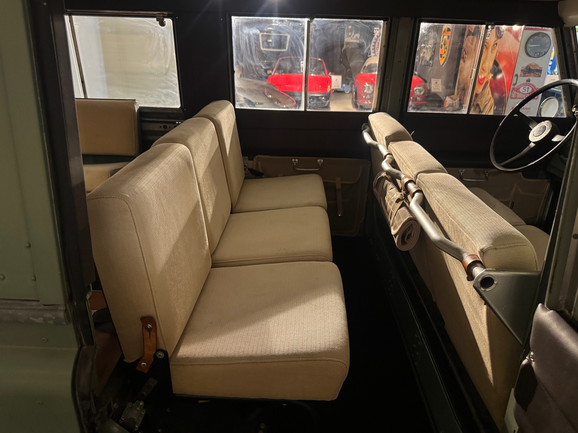 LAND ROVER 109 Serie IIA 2.6-image-21