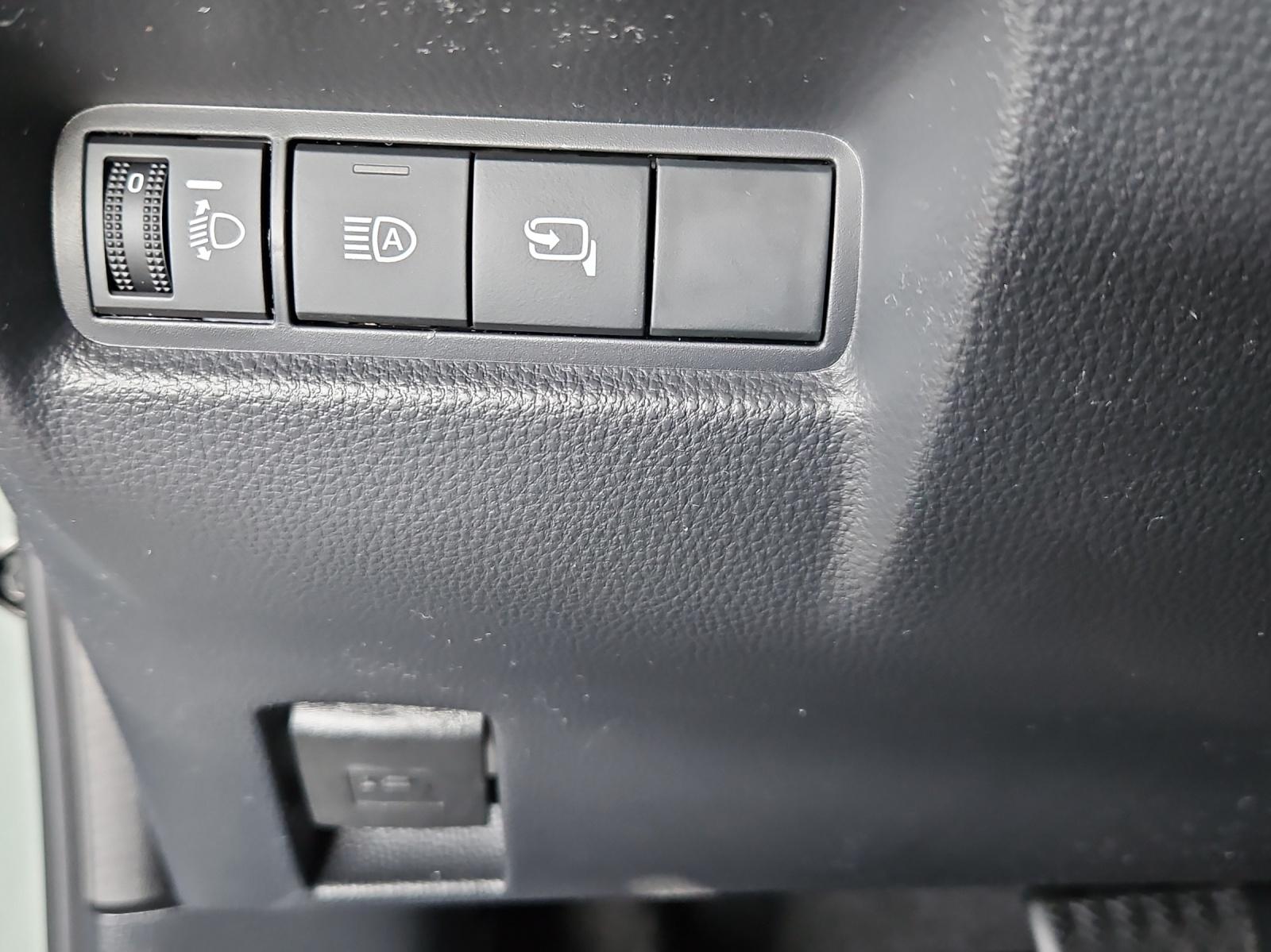 TOYOTA Aygo X 1.5 VVT-i HSD Trend-image-12