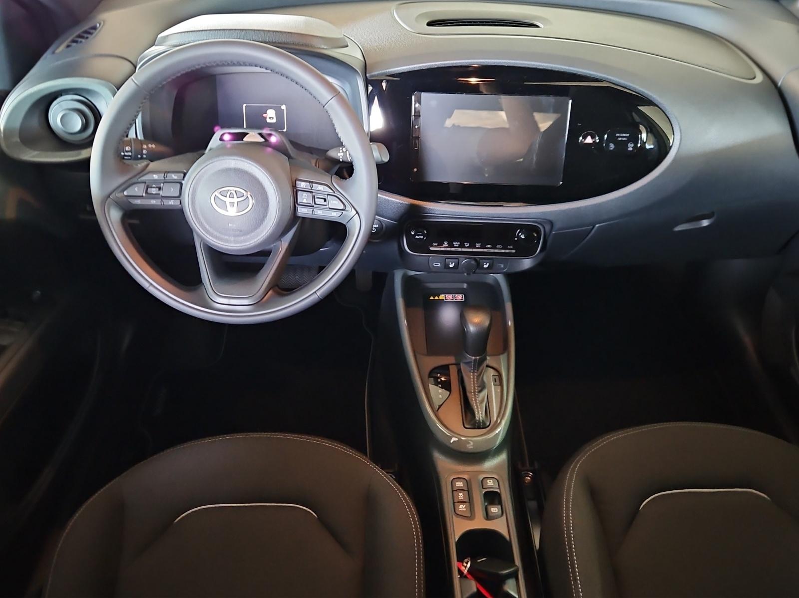 TOYOTA Aygo X 1.5 VVT-i HSD Trend-image-7