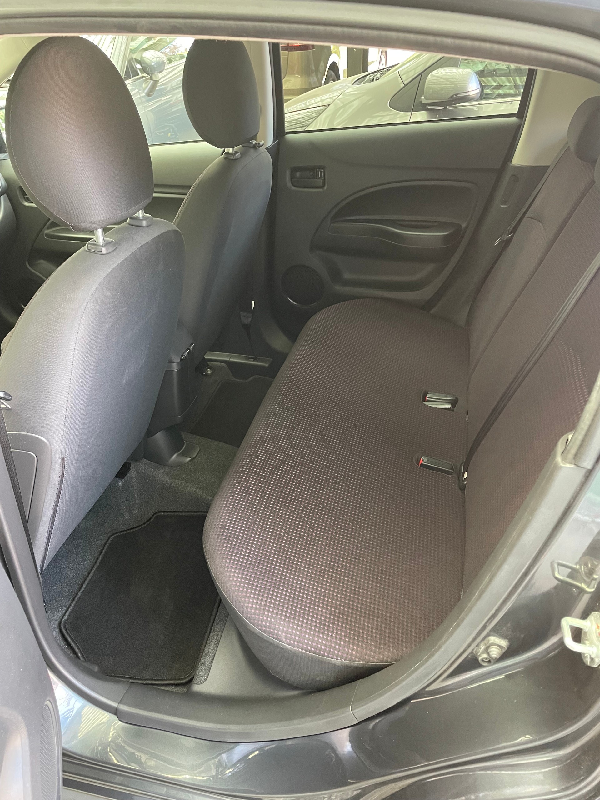 MITSUBISHI Space Star 1.2 Color Collection CVT-image-8