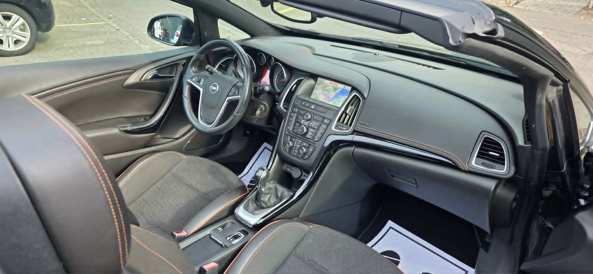 OPEL Cascada 1.4i 16V Turbo-image-9