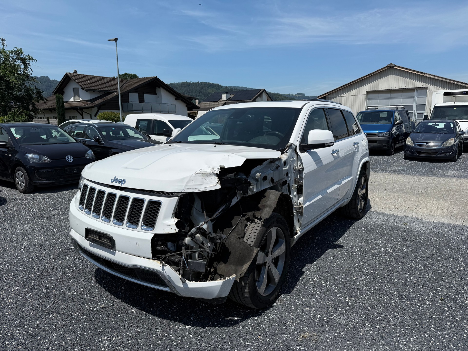 JEEP Grand Cherokee 3.0 CRD Overland Automatic-image-2