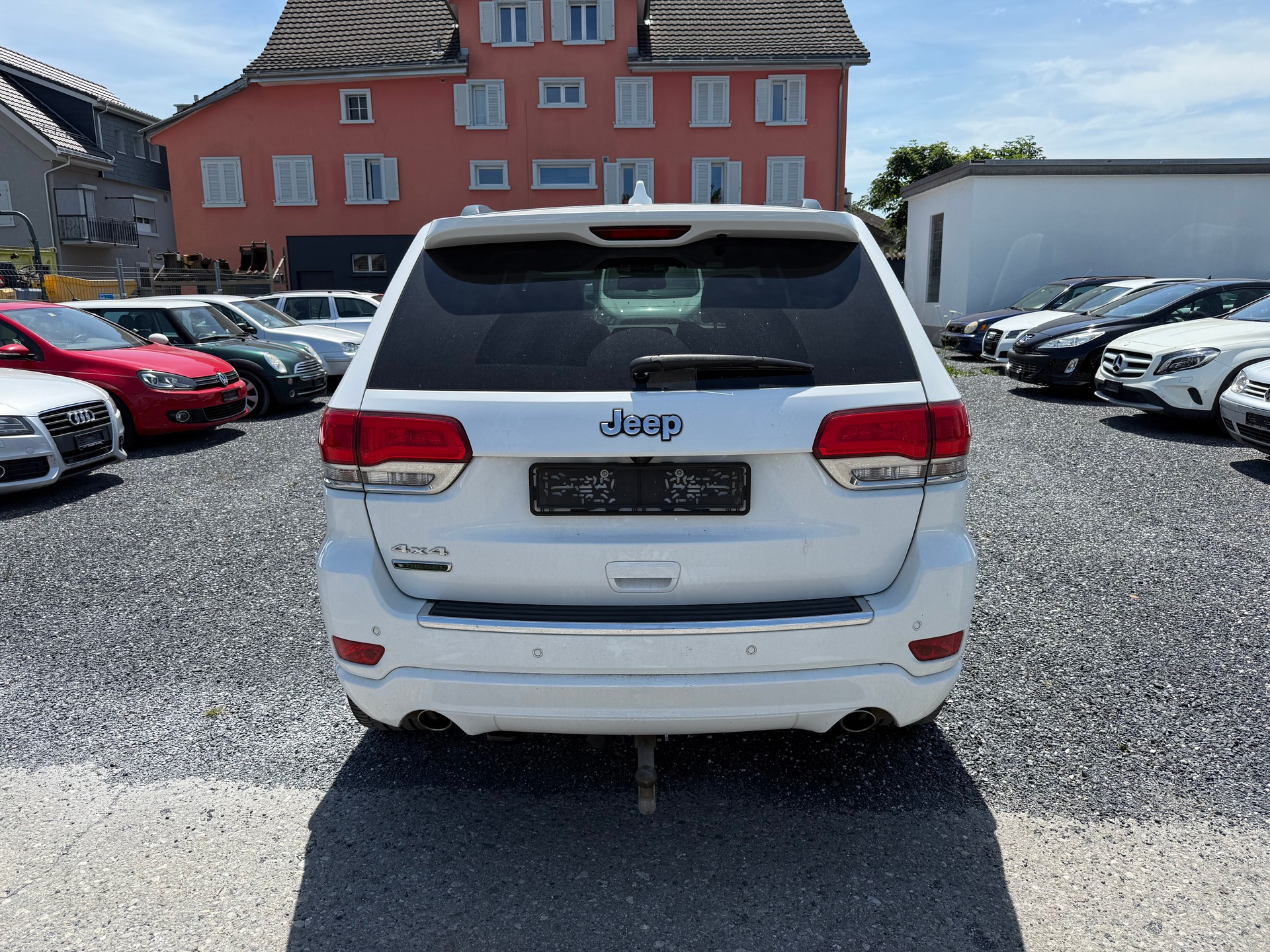 JEEP Grand Cherokee 3.0 CRD Overland Automatic-image-4