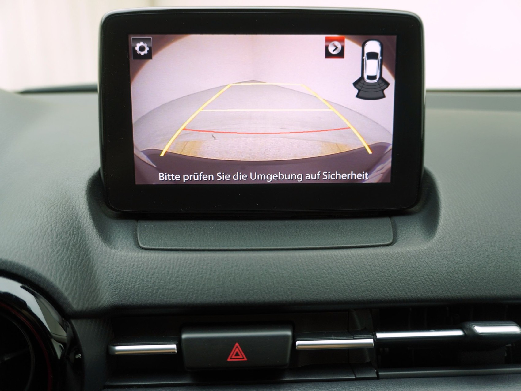 MAZDA CX-3 1.5 D Revolution AWD-image-21