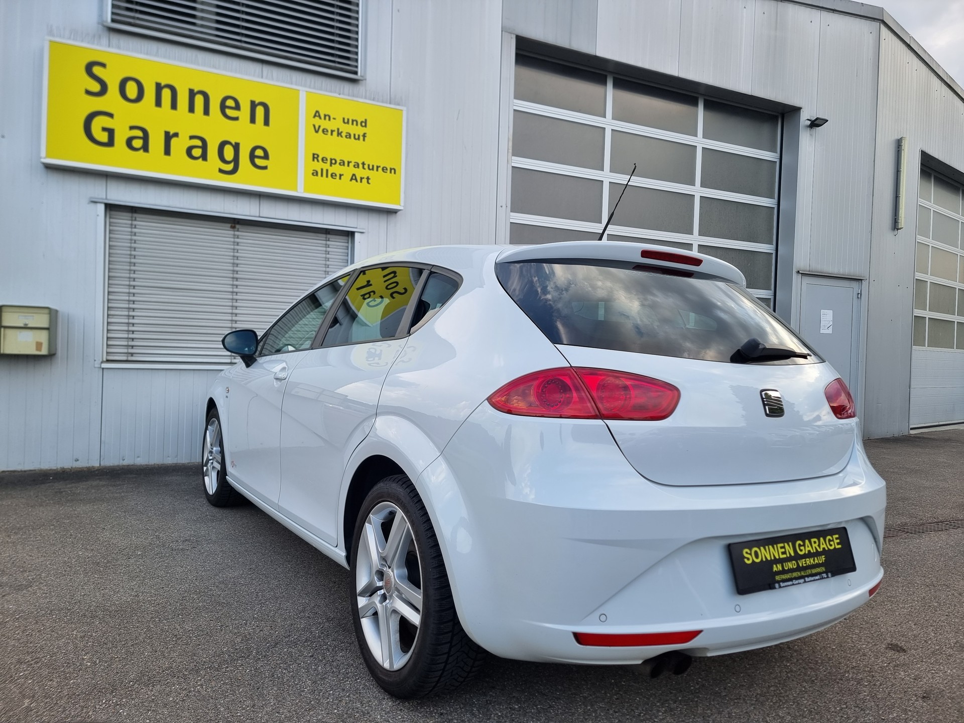 SEAT Leon 1.4 TSI COPA Style-image-12