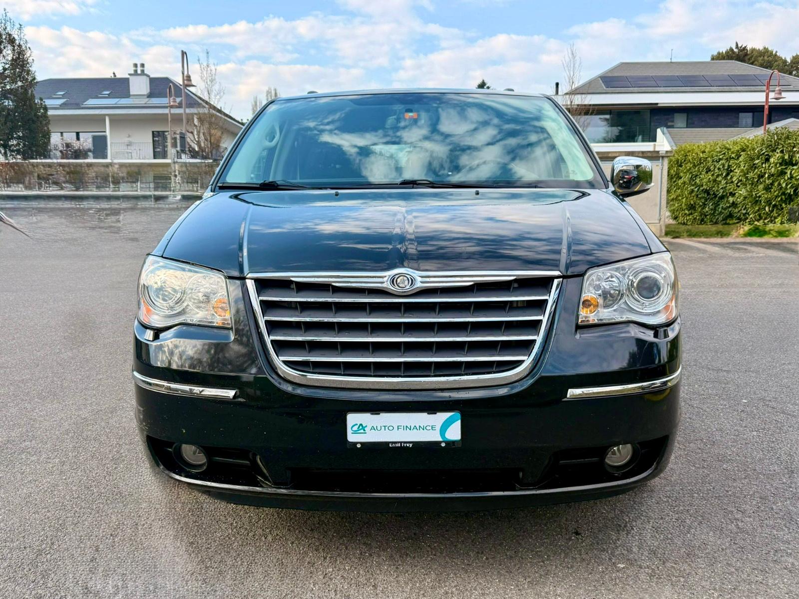 CHRYSLER Grand Voyager 3.8 Limited Automatic-image-0