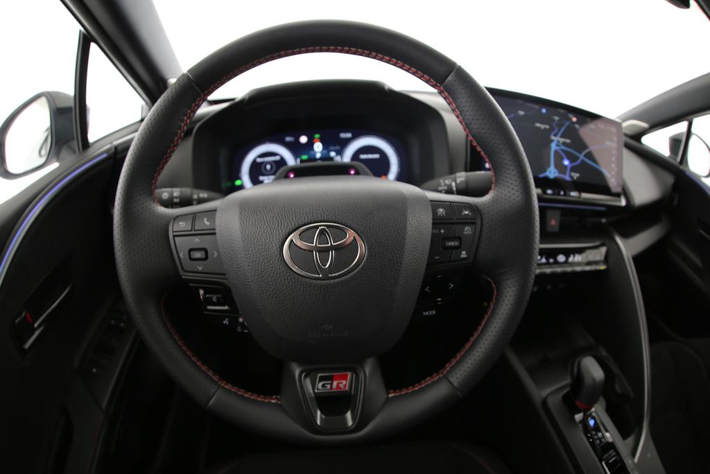 TOYOTA C-HR 2.0 PHEV GR Sport-image-4