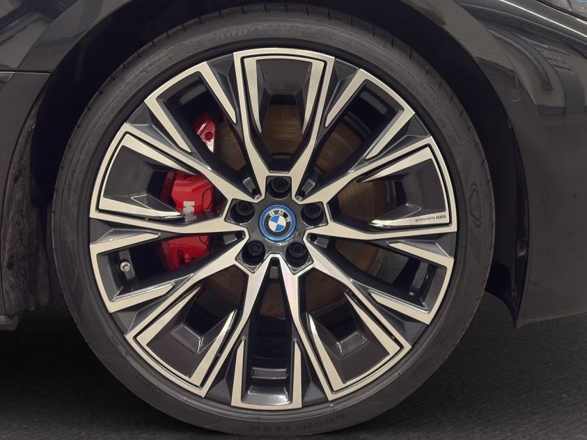 BMW i4 M50 M Sport-image-9