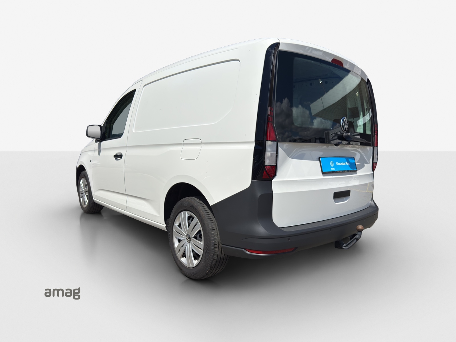 VW Caddy Cargo 2.0TDI 4Motion-image-2