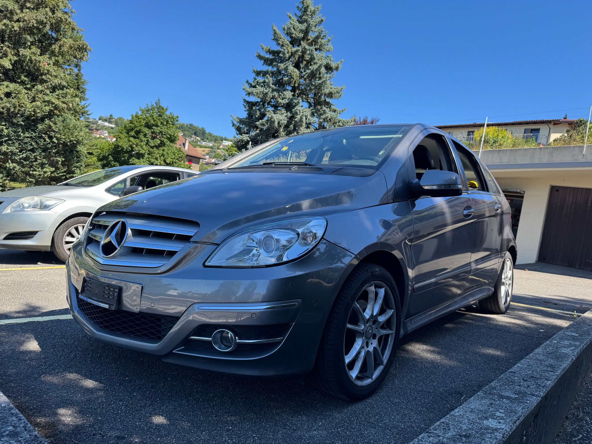 MERCEDES-BENZ B 180 My Star Autotronic-image-0