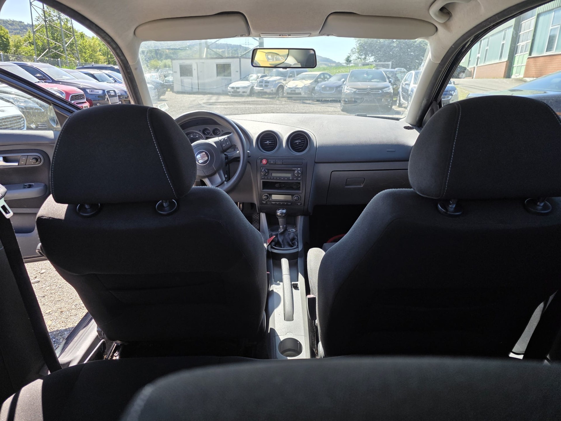 SEAT Ibiza 1.2-image-3