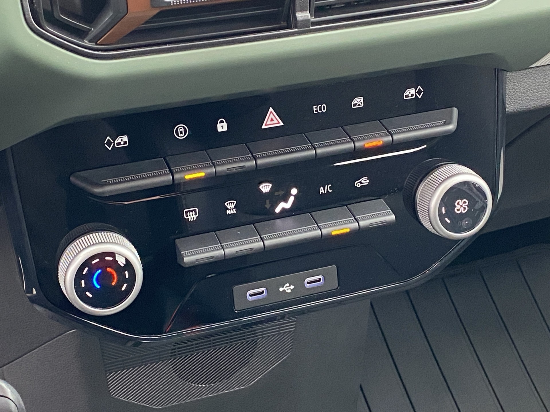 DACIA Spring 24 kWh Extreme-image-11