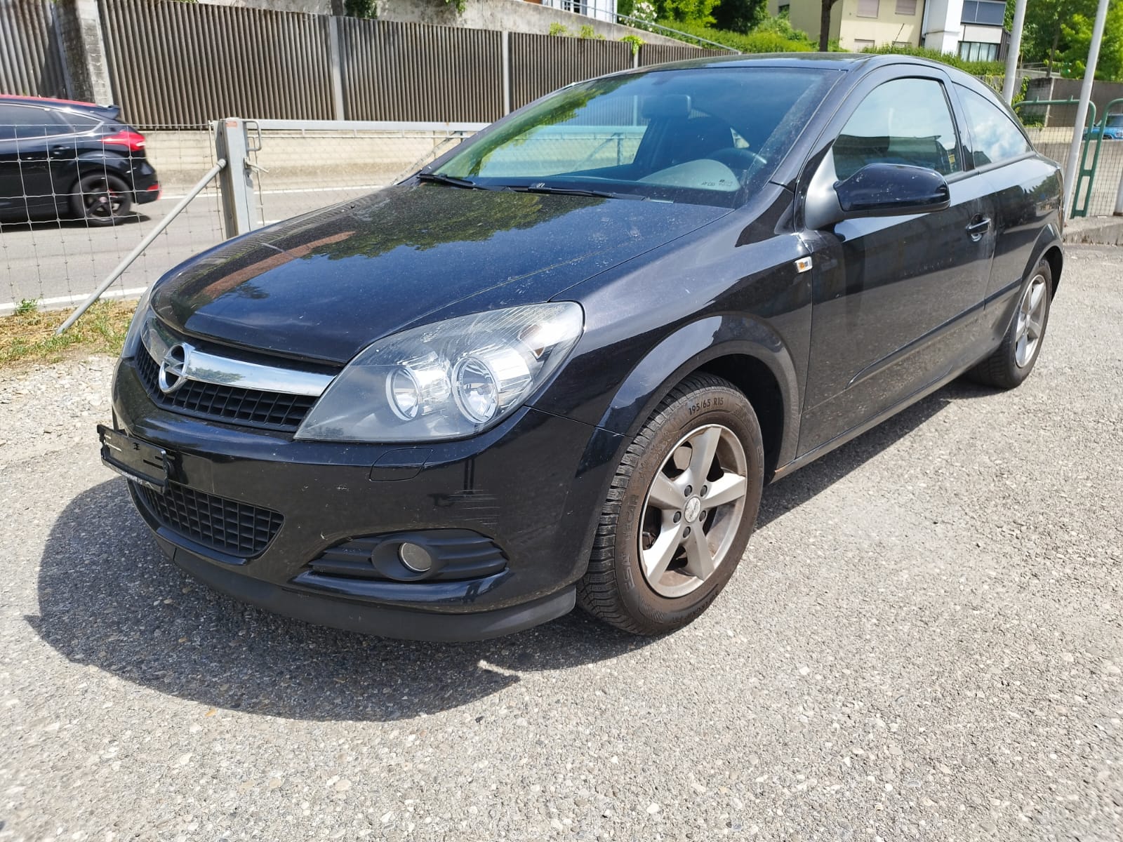 OPEL Astra GTC 1.8i 16V Sport-image-3