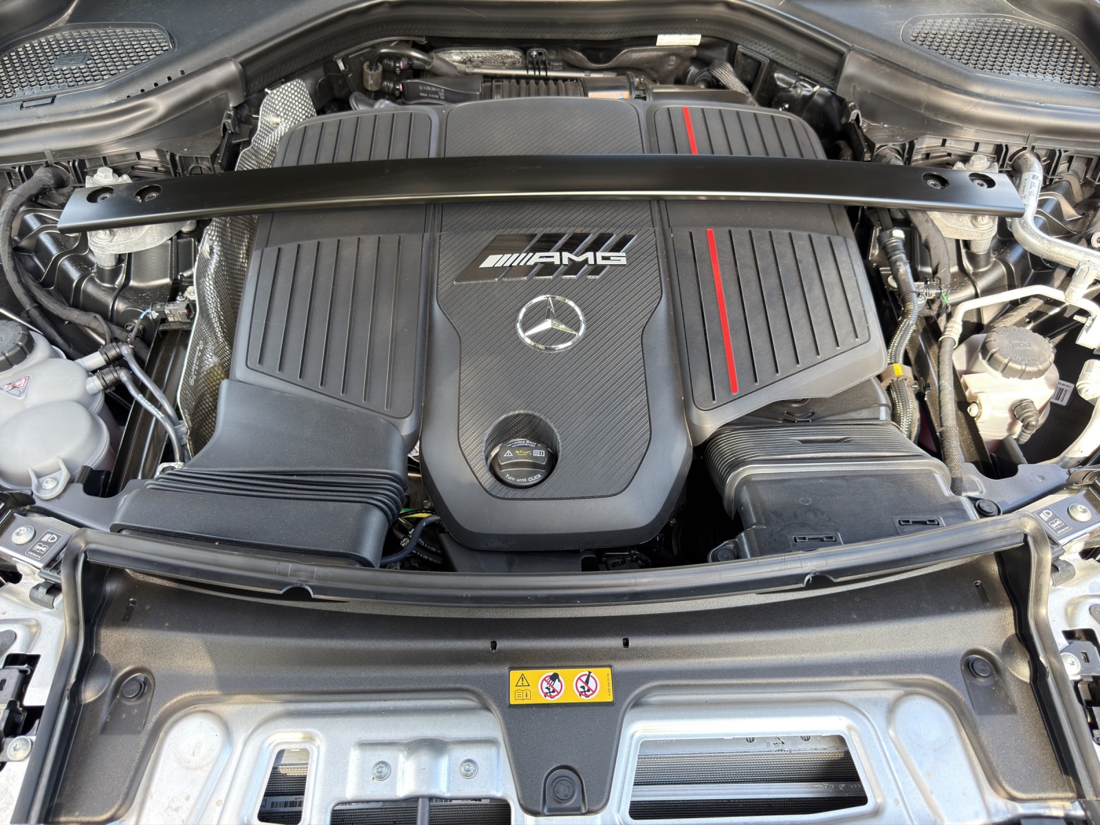 MERCEDES-BENZ GLC 53 AMG 4Matic+ 9G-Tro-image-18