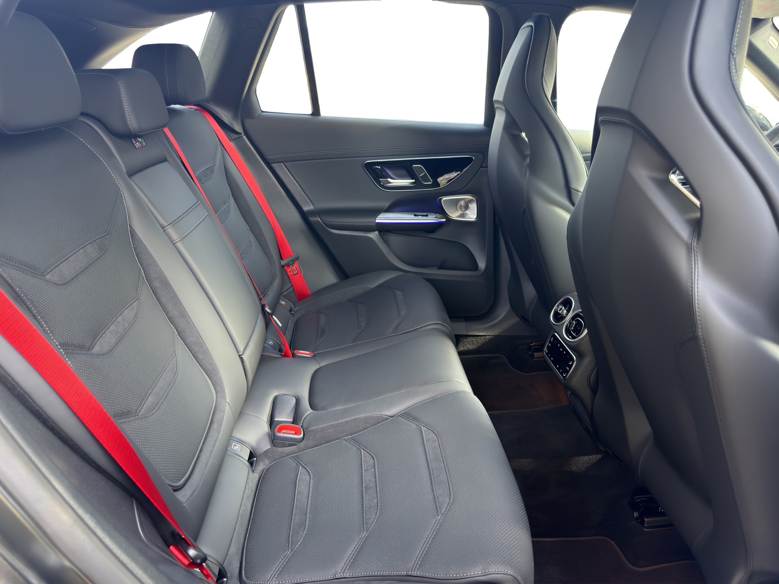 MERCEDES-BENZ GLC 53 AMG 4Matic+ 9G-Tro-image-14