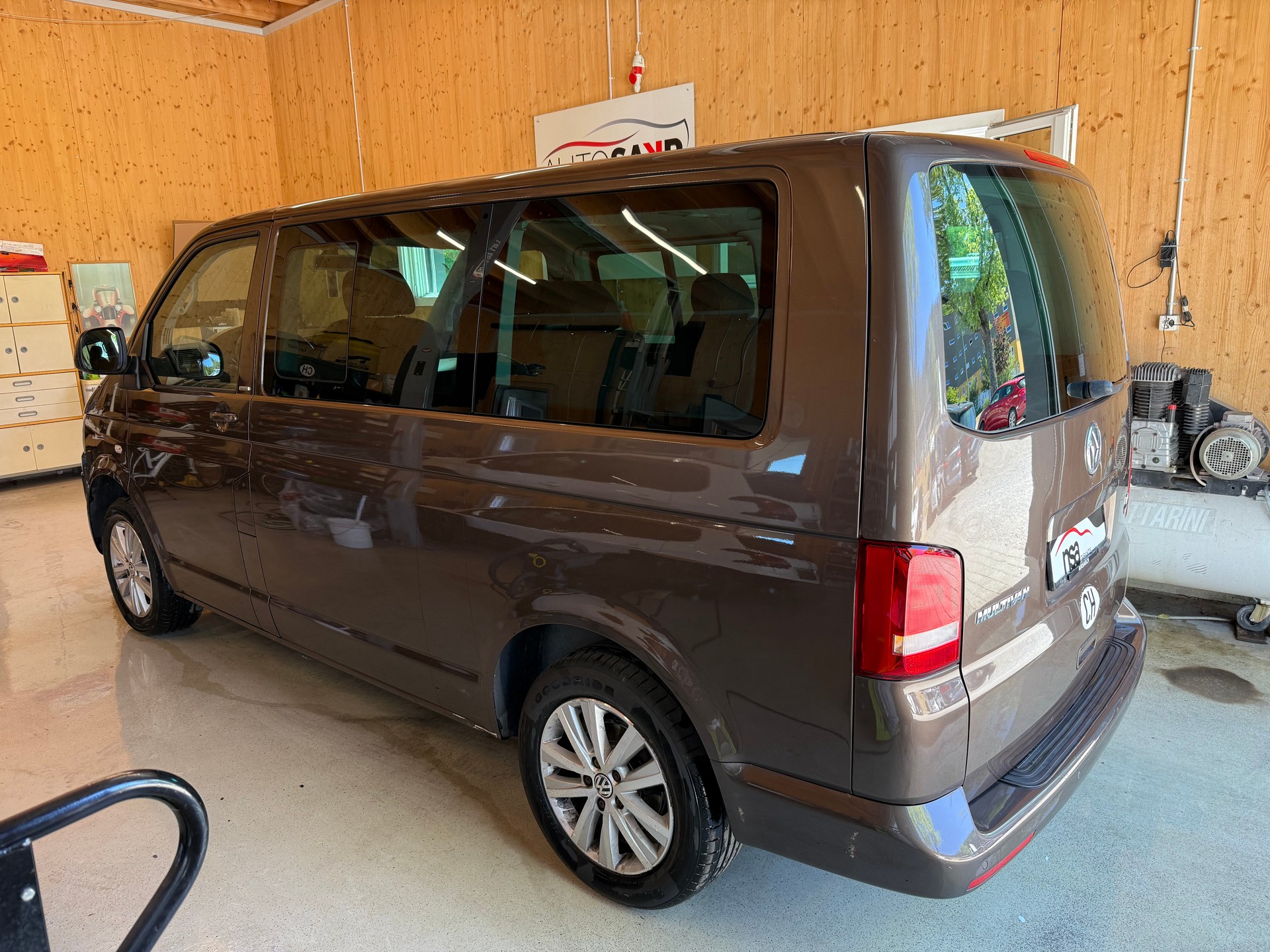 VW T5 Multivan 2.0 TDI CR Family Match DSG-image-5