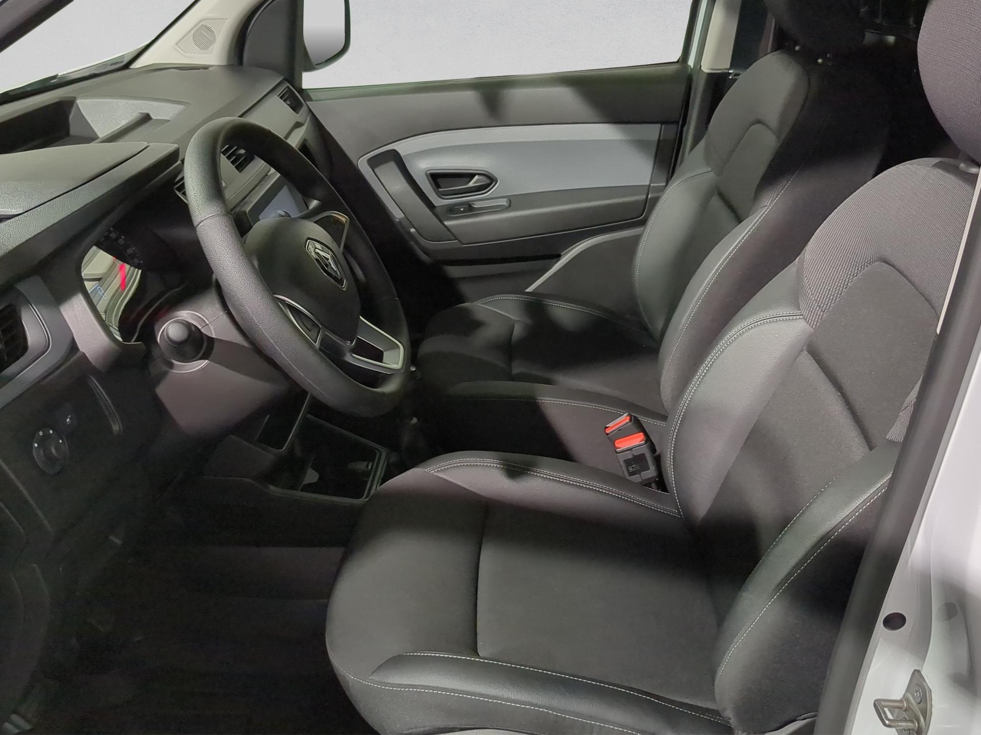 RENAULT Express 1.3TCe 100 PF Extra-image-8