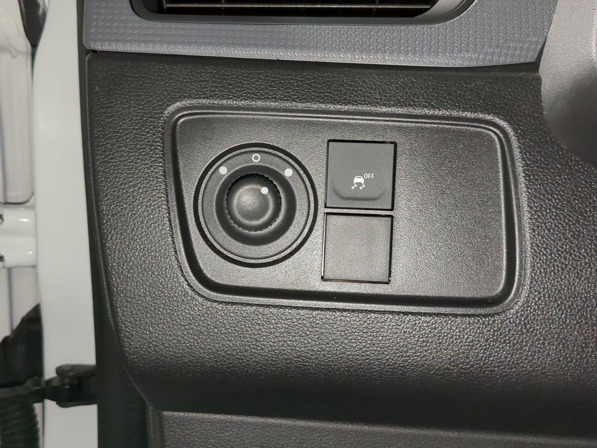 RENAULT Express 1.3TCe 100 PF Extra-image-16