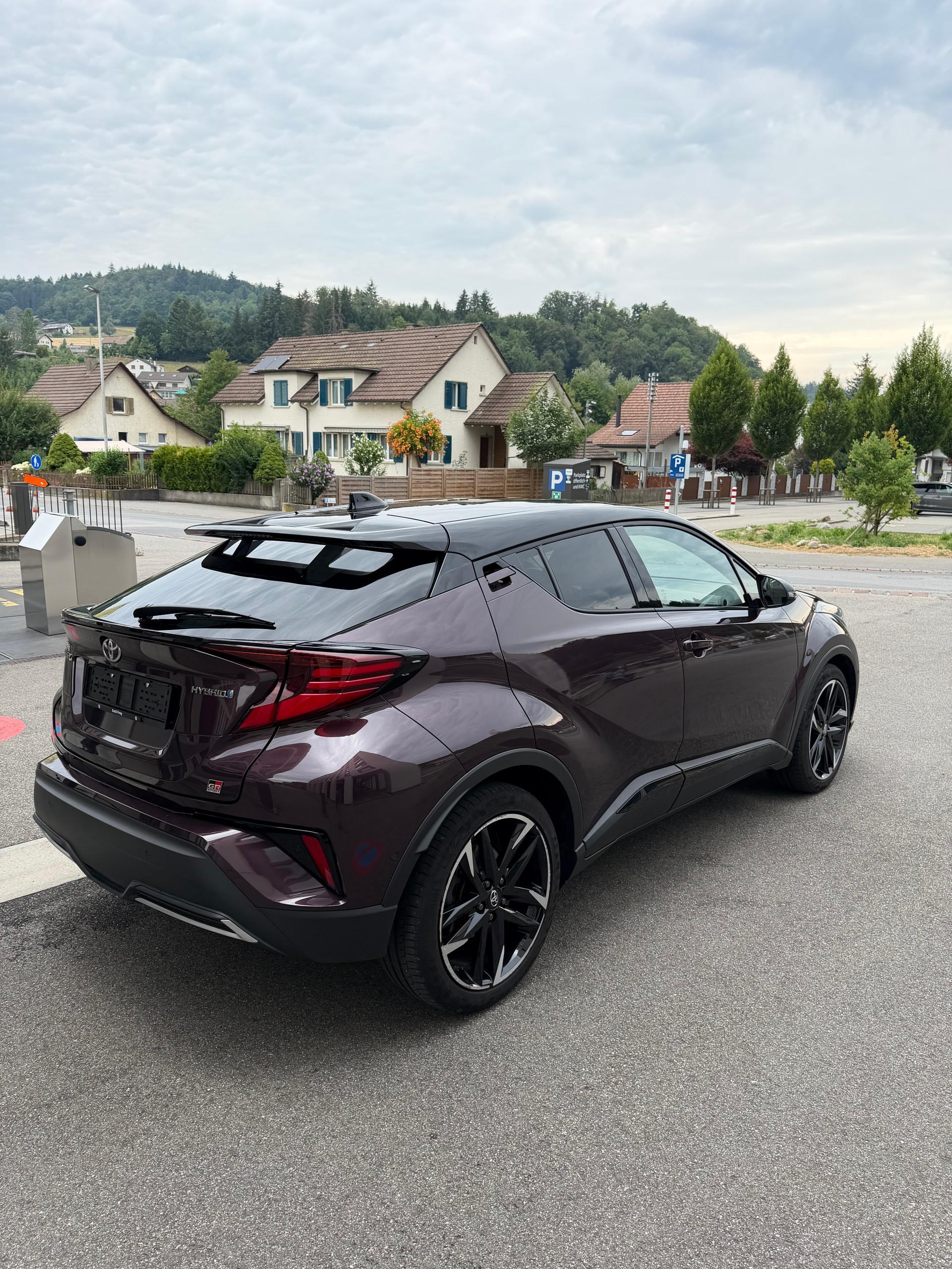 TOYOTA 2.0 VVTi HSD GR Sport-image-4