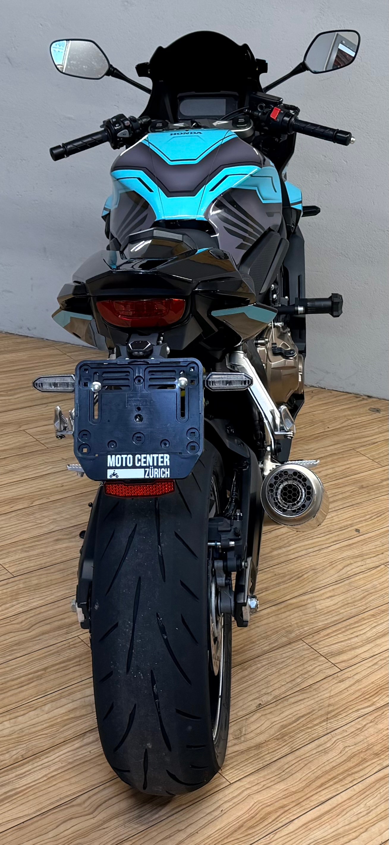 HONDA CBR 650 R-showroom-element-3