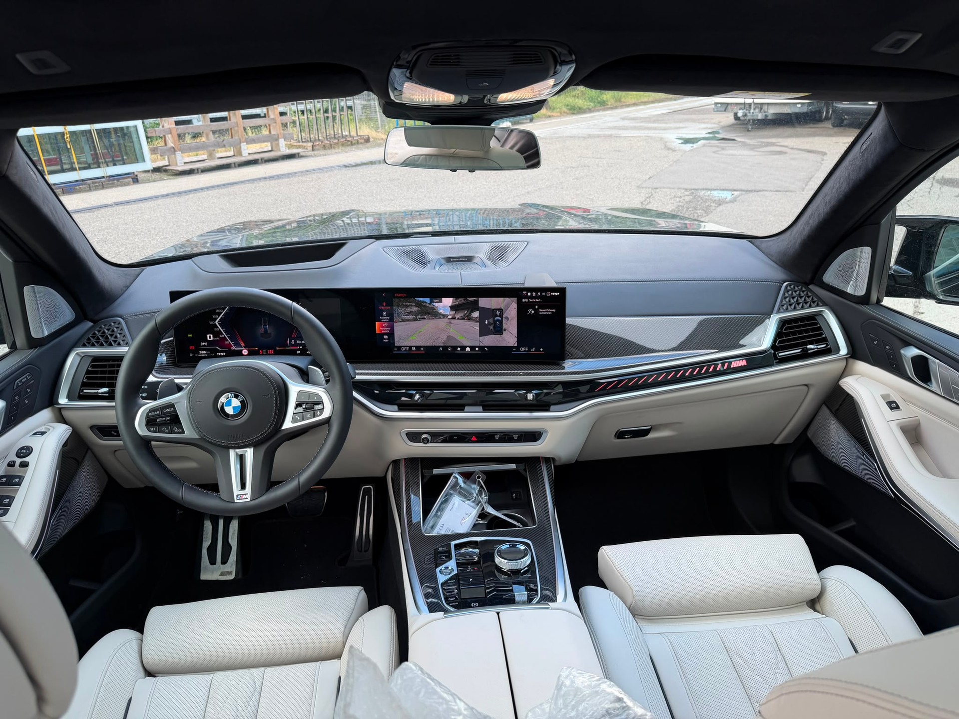 BMW X7 xDrive 48V M60i Steptronic-image-5
