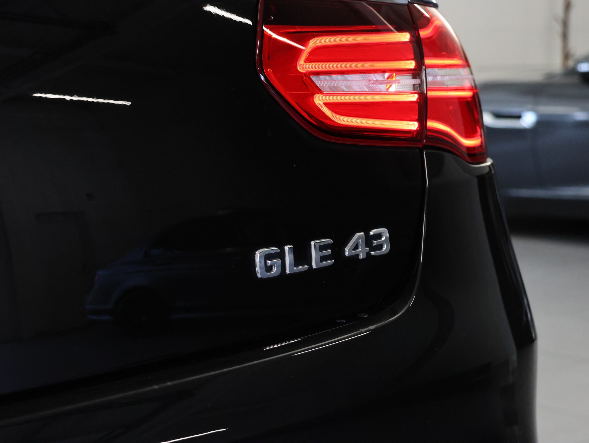 MERCEDES-BENZ GLE Coupé 43 AMG 4Matic 9G-Tronic *360 Kamera* *Harman/Kardon* *Anhängerkupplung*-image-36