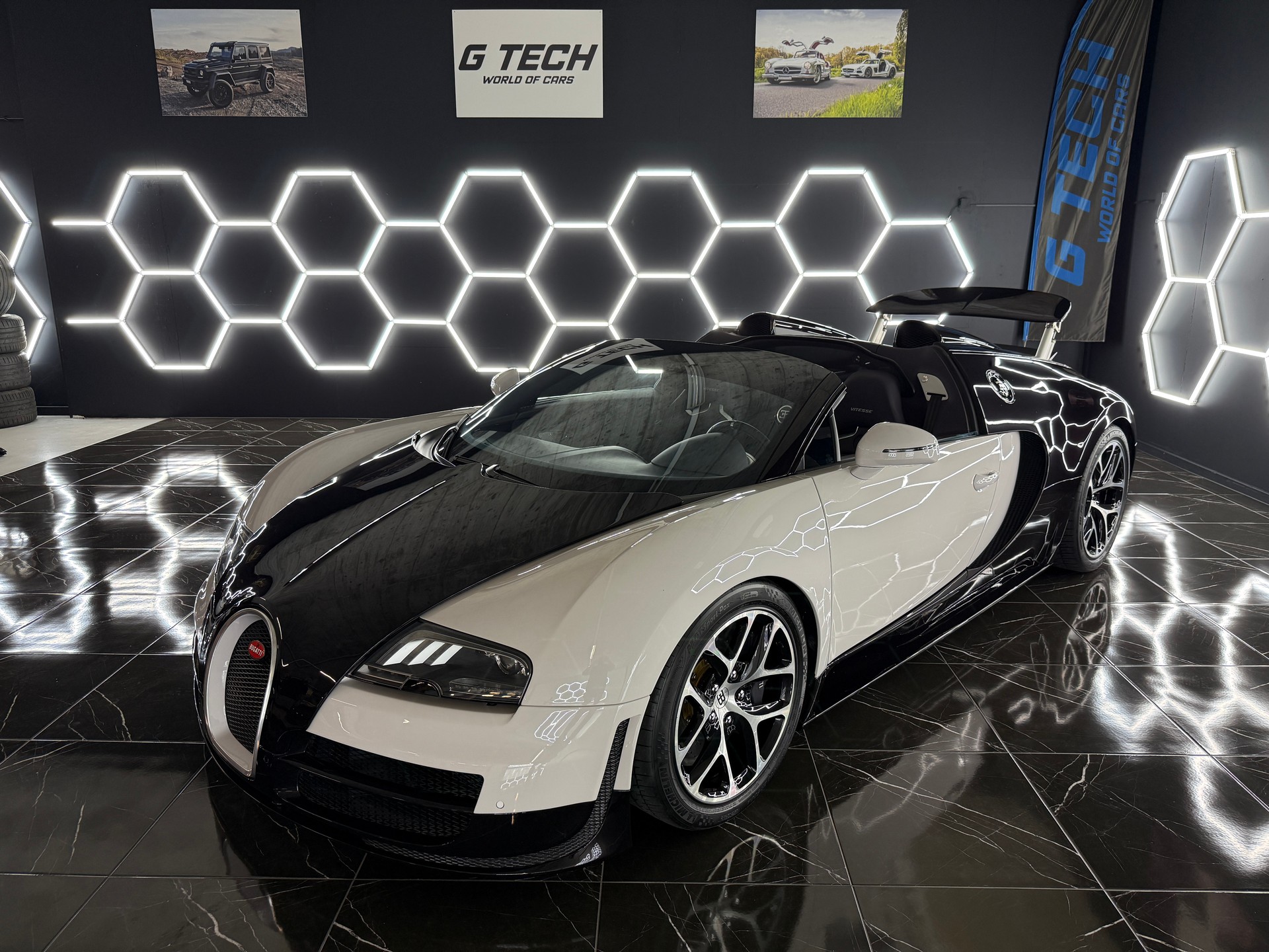 BUGATTI Grand Sport Vitesse-showroom-element-1