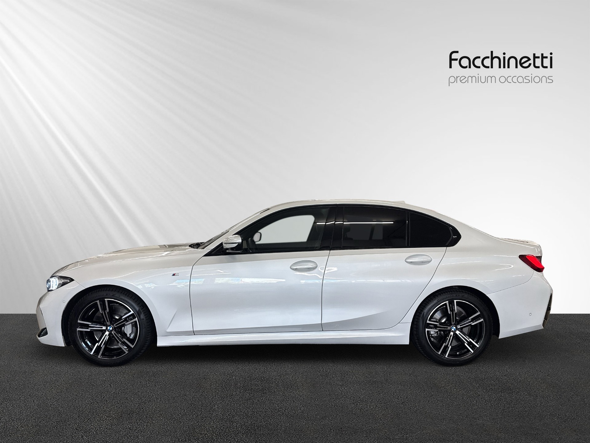 BMW 330d xDrive 48V Steptronic M Sport-image-1