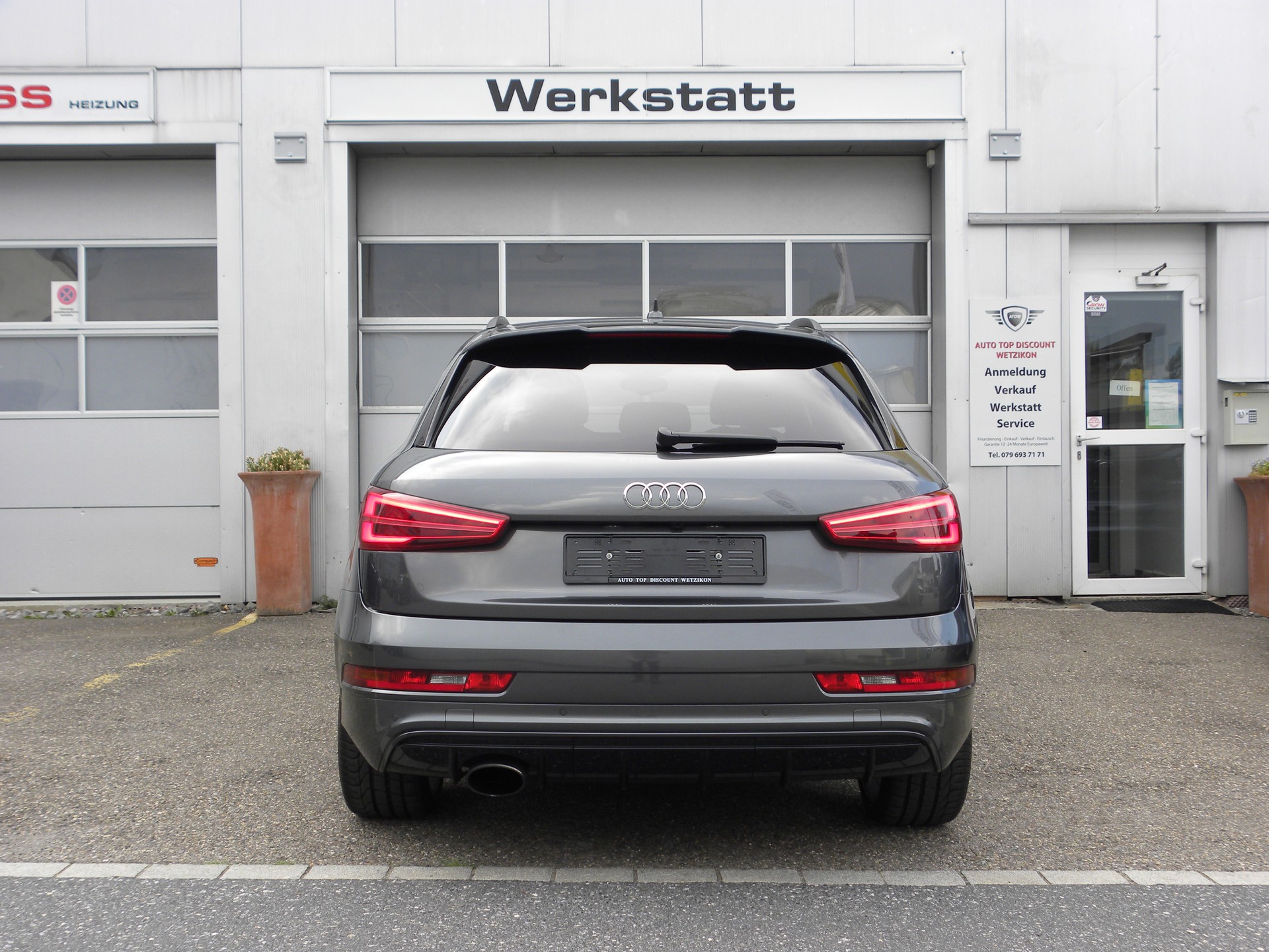 AUDI RS Q3 2.5 TFSI quattro S-tronic-image-5