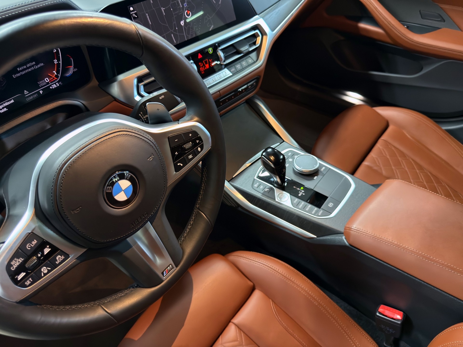 BMW M440i xDrive 48V Gran Coupé Steptronic-image-19