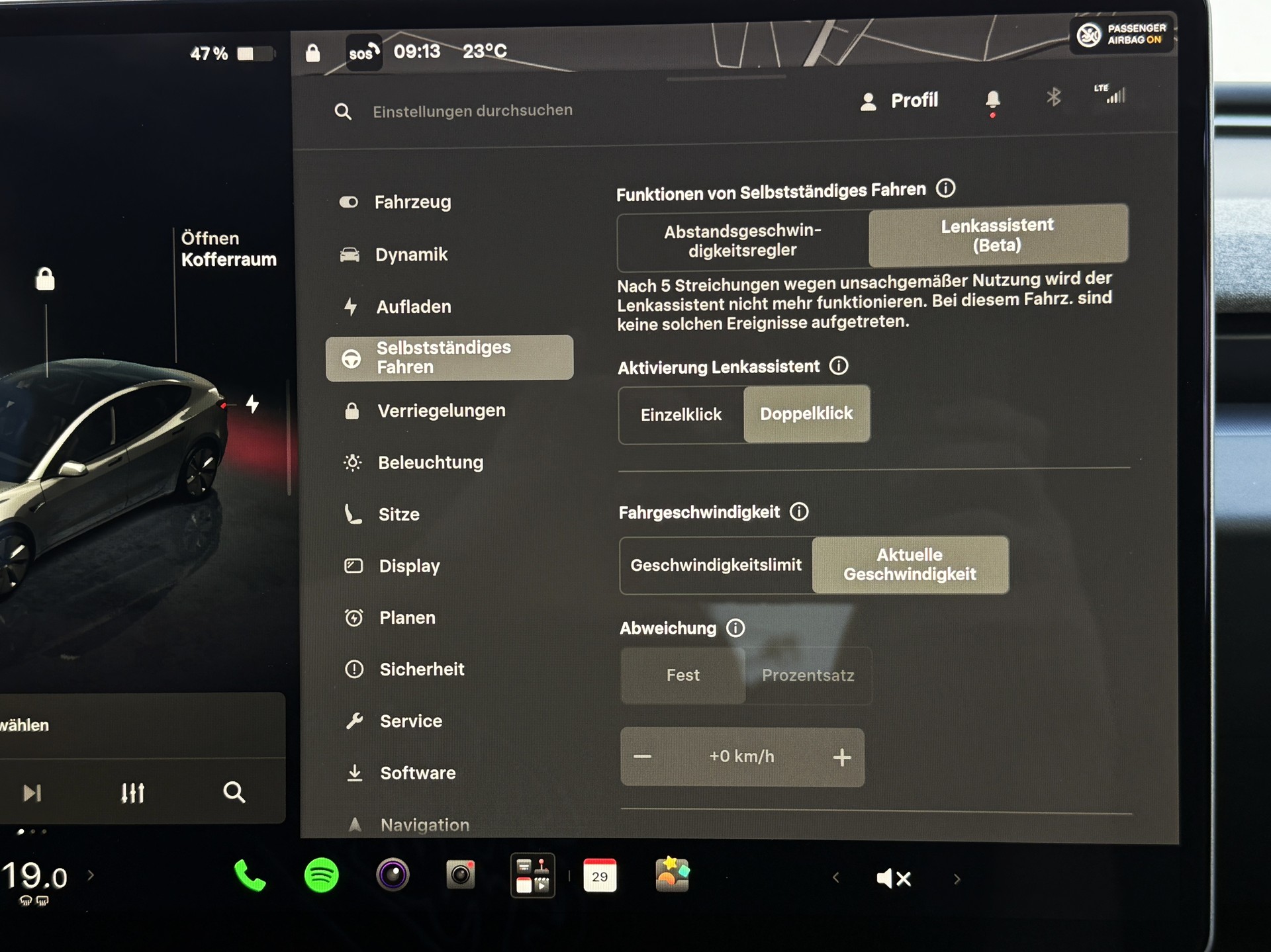 TESLA Model 3 Long Range Dual Motor AWD / Neues Modell-image-26