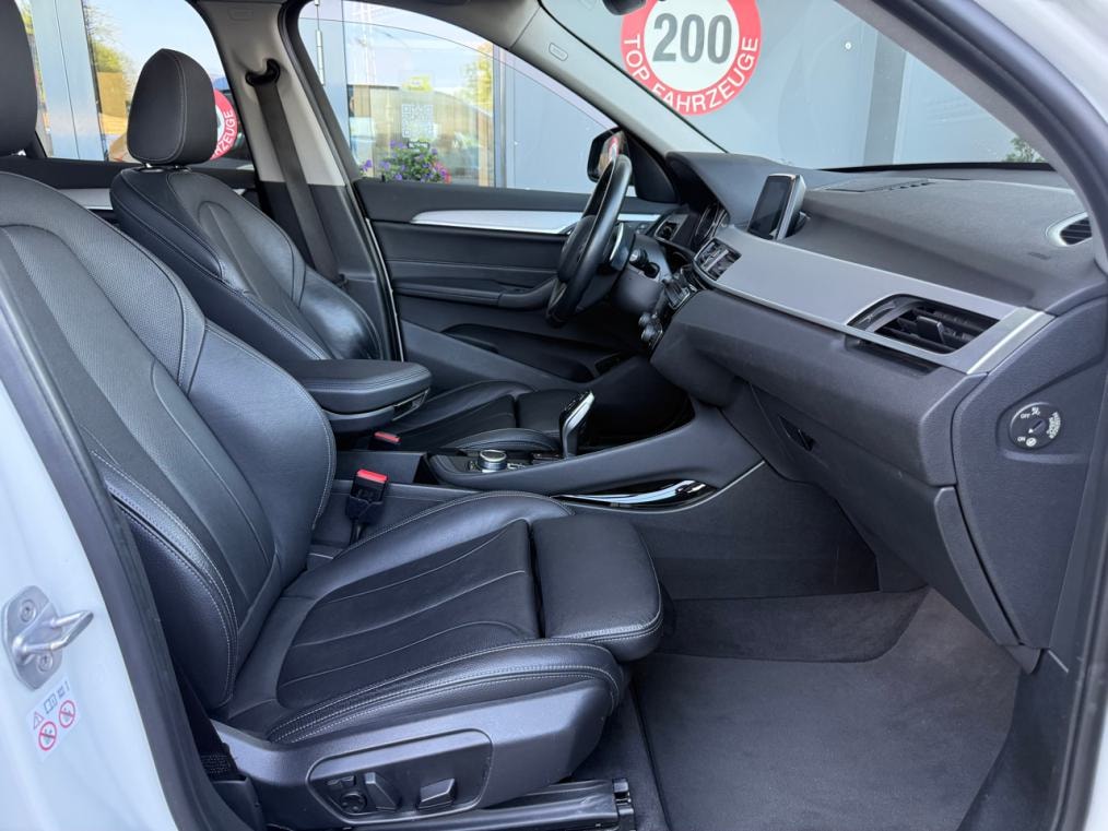 BMW X1 xDrive 18d Sport Line Steptronic-image-8