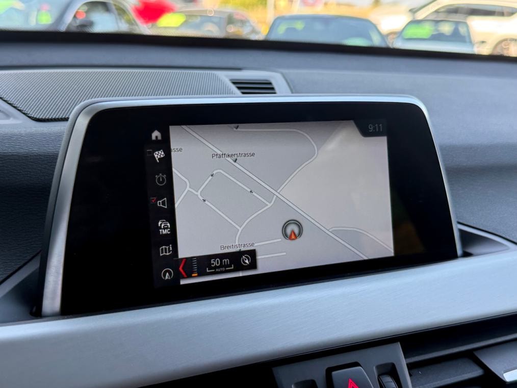 BMW X1 xDrive 18d Sport Line Steptronic-image-5