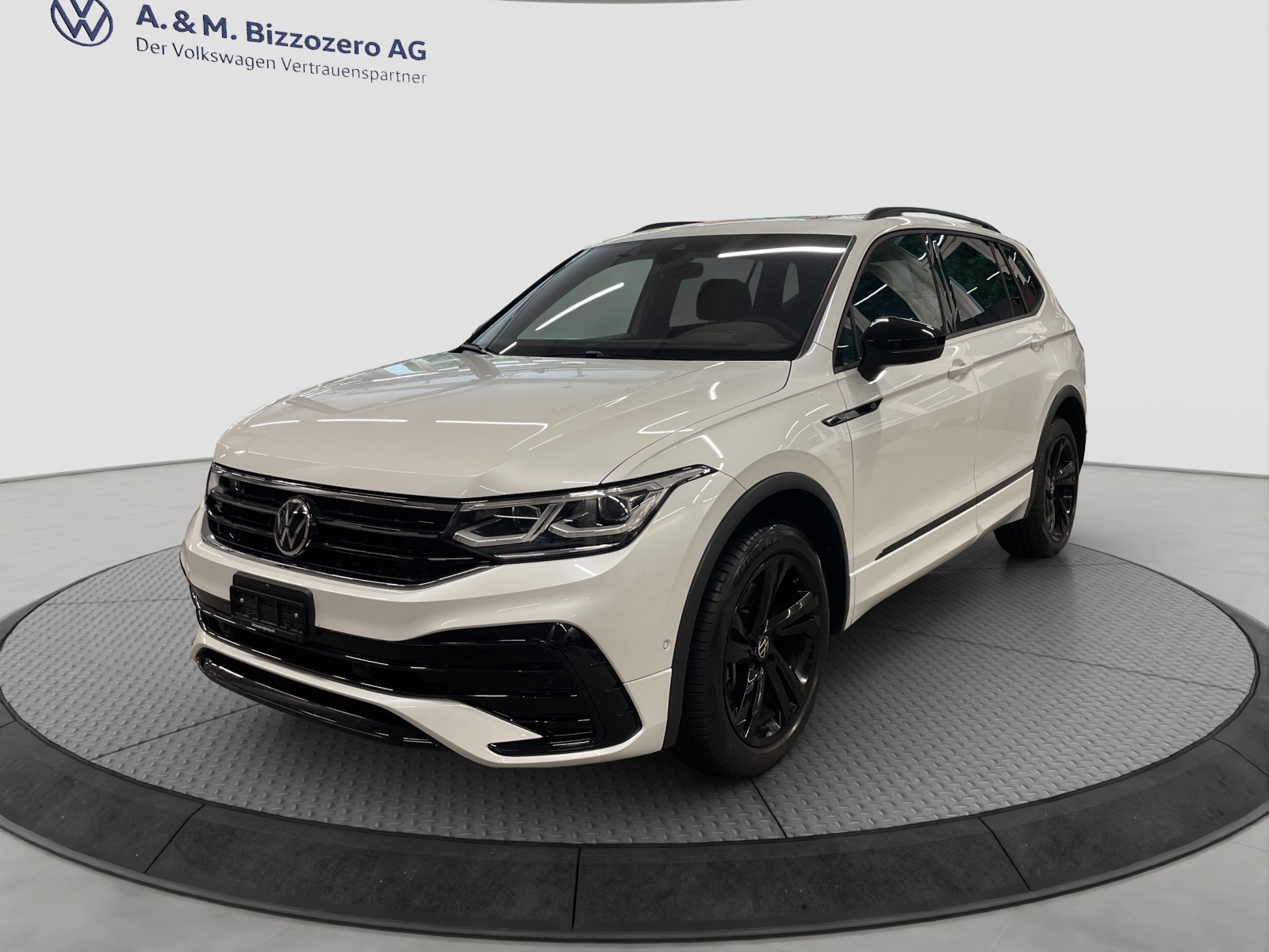 VW Tiguan Allspace 2.0TSI R-Line 4Motion DSG-image-0